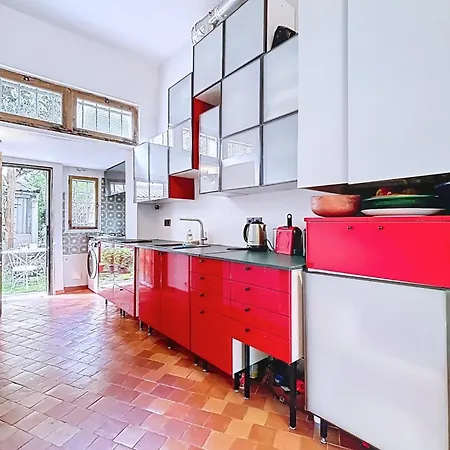Apartment With Garden In The Heart Of Montmartre Apartment Paris